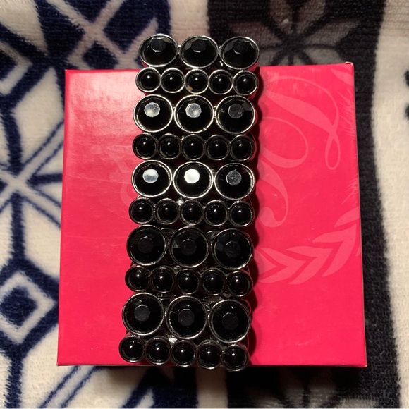 Premier Designs Black to Basic Stretch Bracelet EUC - Picture 2 of 4